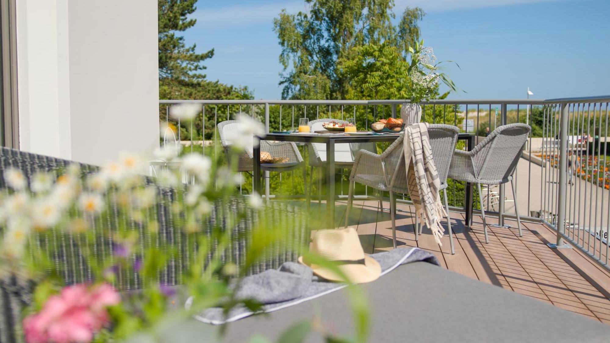 Hotel Baltic Hideaways Beach Hotel Warnemuende 4*