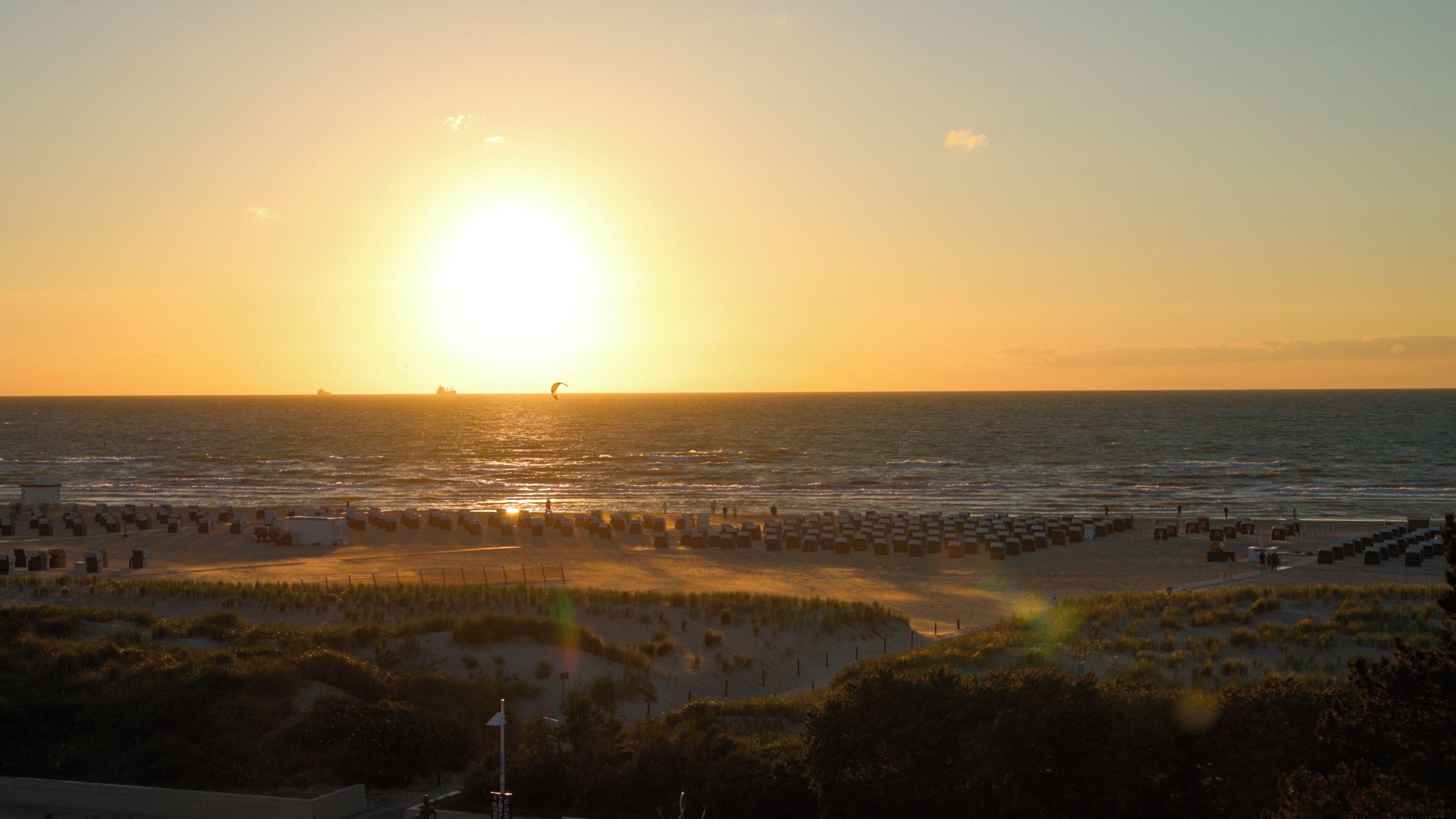 Baltic Hideaways Beach Hotel Warnemuende 4*